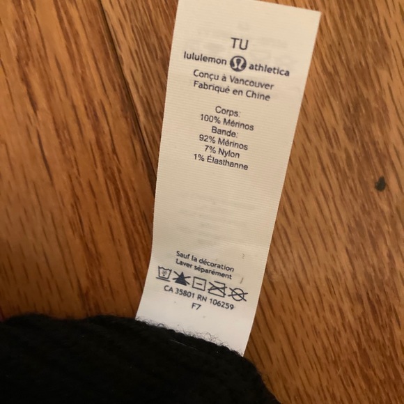 Lululemon beanie hat - Picture 3 of 3